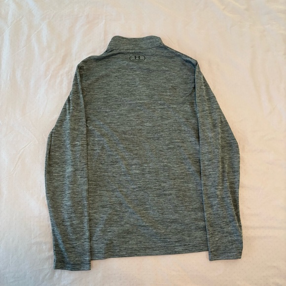 Under Armour Men’s Gray Quarter Zip - Picture 2 of 3